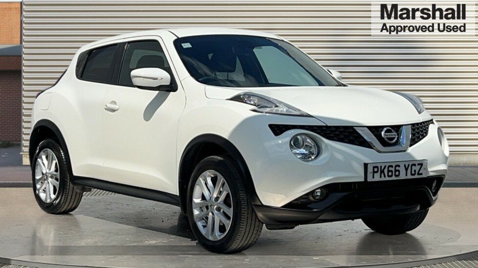 Compare Nissan Juke Nissan Hatchback 1.5 Dci N-connecta PK66YGZ White