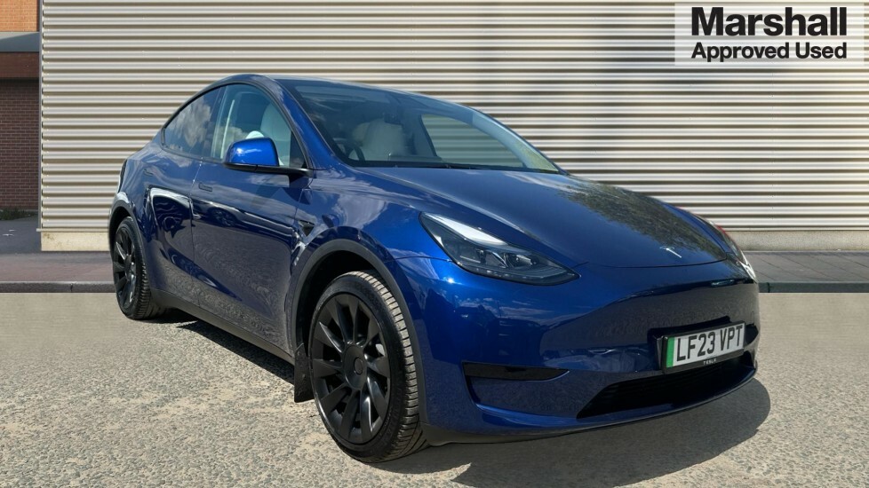 Compare Tesla Model Y Tesla Hatchback Rwd LF23VPT Blue