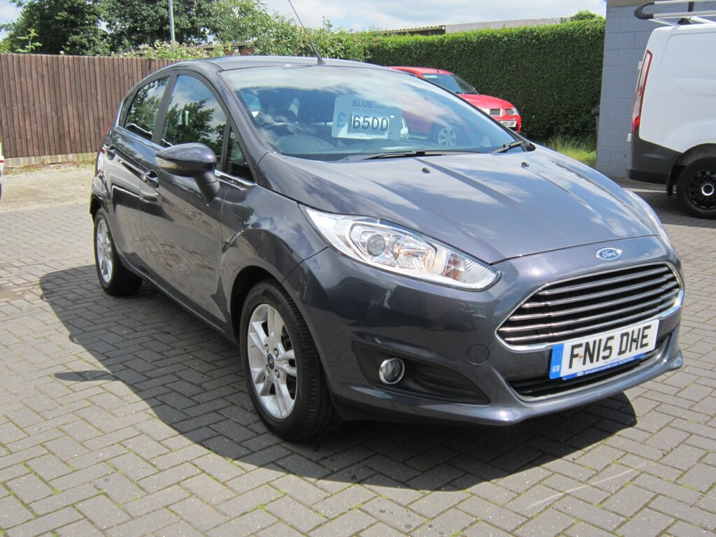 Compare Ford Fiesta 1.0 Ecoboost Zetec FN15DHE Grey
