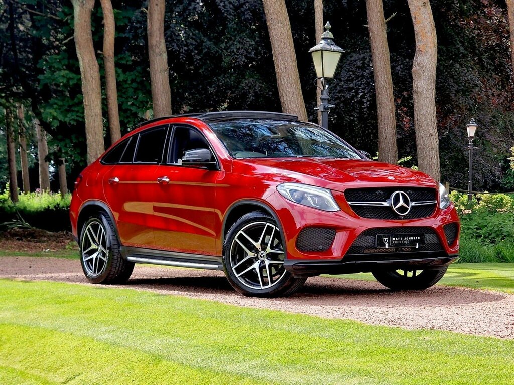 Mercedes-Benz GLE Class Gle 350 D 4Matic Amg Night Edition Red #1