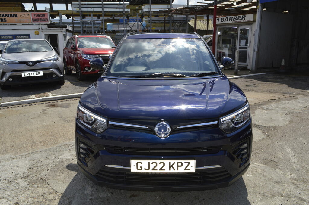 Compare SsangYong Tivoli 1.5P Ultimate 2022 One Owner Fro GJ22KPZ Blue