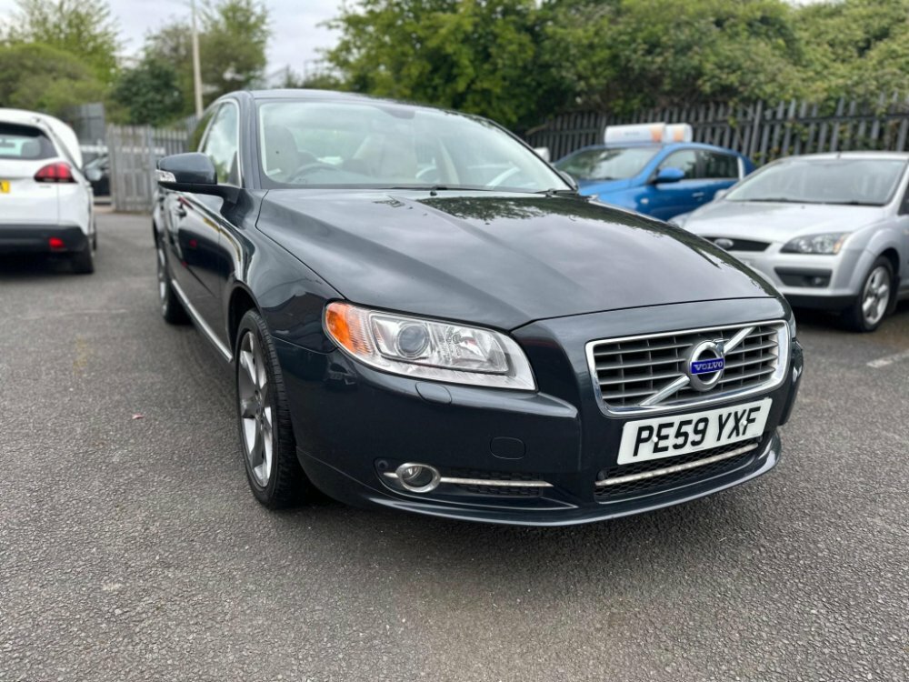 Compare Volvo S80 2.4 D5 Executive Geartronic Euro 5 PE59YXF Grey