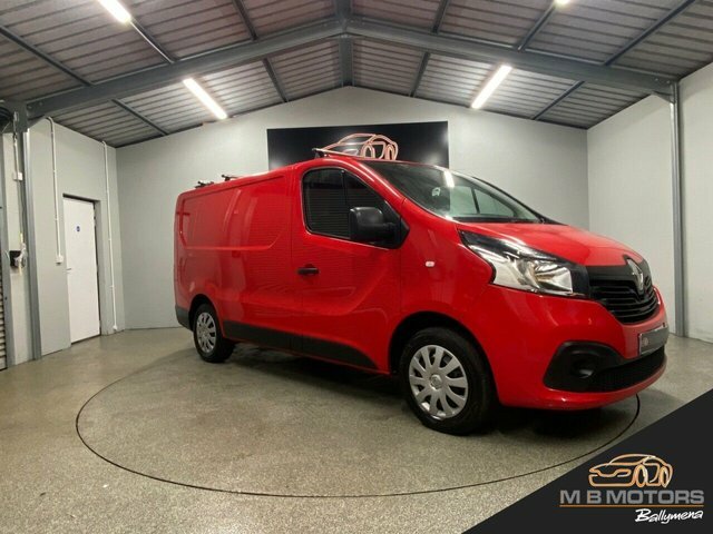 Compare Renault Trafic Sl27 Business Plus 1.6 Dci 120 Bhp RO18VZJ Red