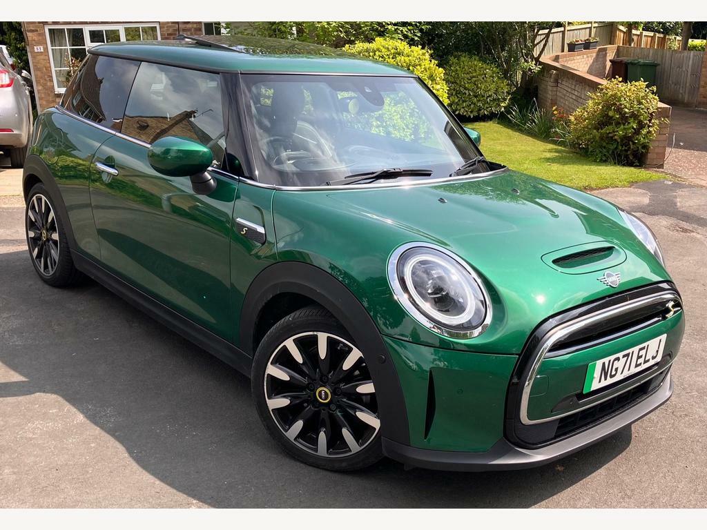 Compare Mini Electric Hatch 32.6Kwh Level 3 NG71ELJ Green