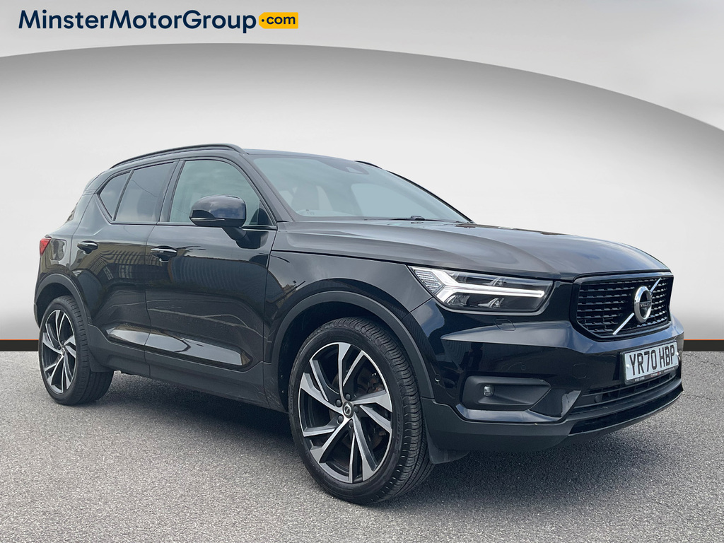 Compare Volvo XC40 Rdesign Pro T5 Recharge A YR70HBP Black