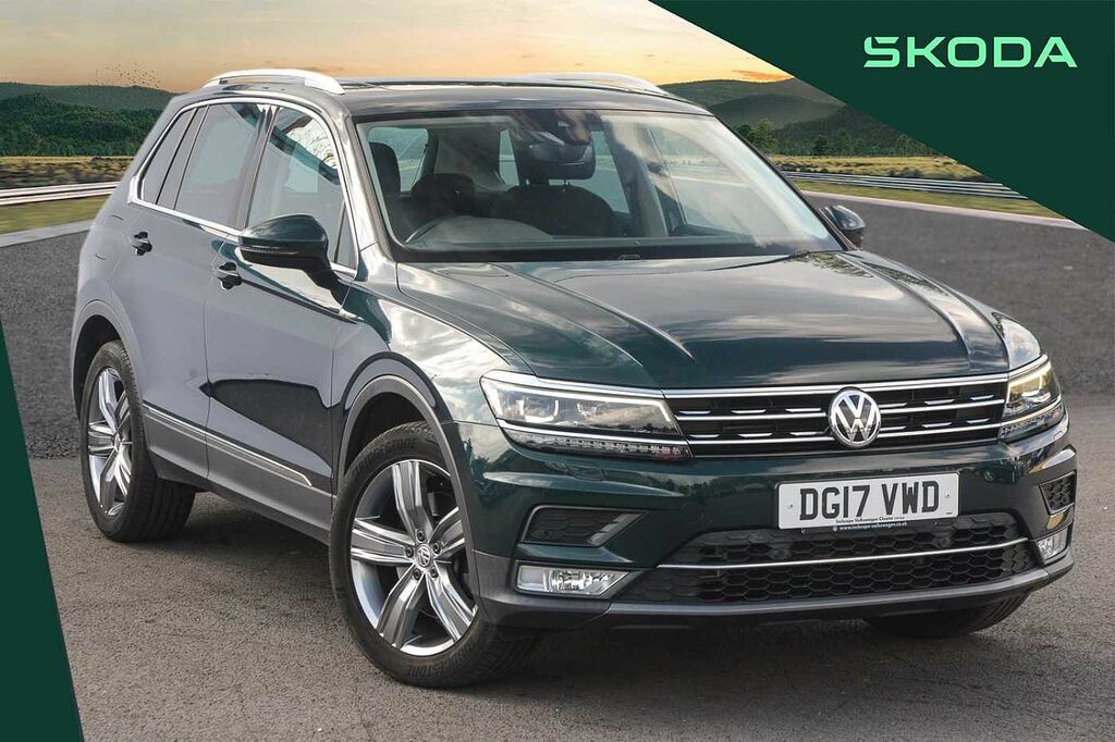 Compare Volkswagen Tiguan Sel Tsi Bluemotion Technology 4Motion DG17VWD Green