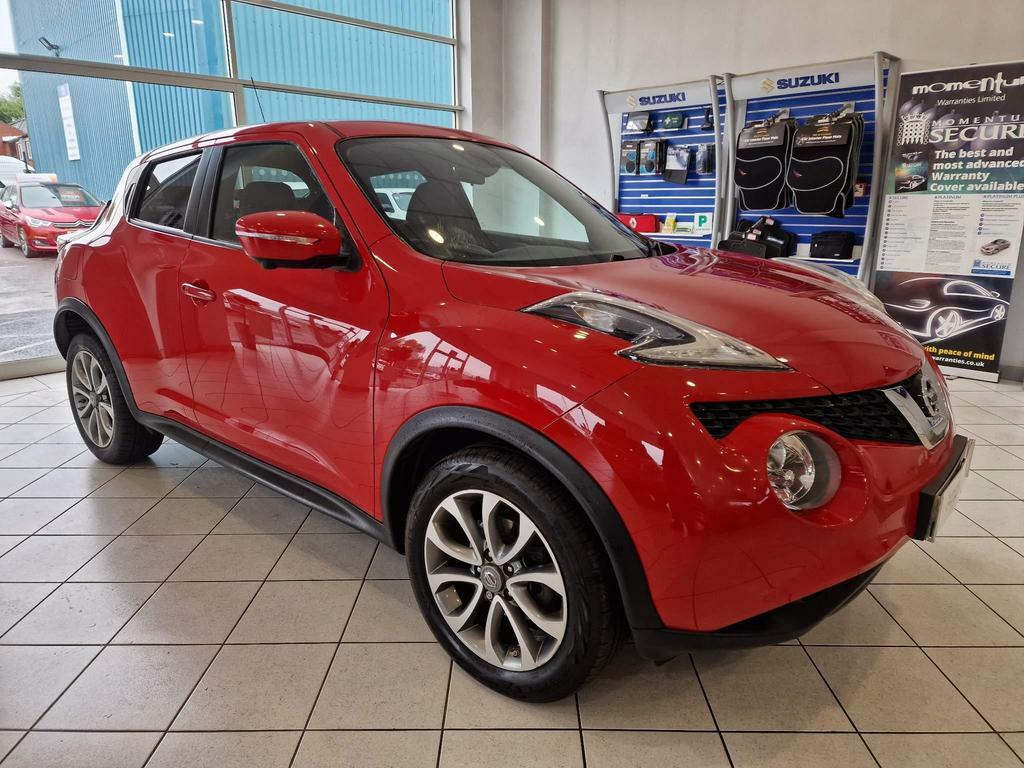 Compare Nissan Juke 1.2 Dig-t Tekna Euro 5 Ss  Red
