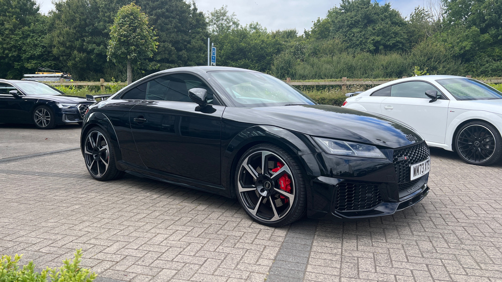 Compare Audi TT Rs Coup- Sport Edition 400 Ps S Tronic WM73XTS Black