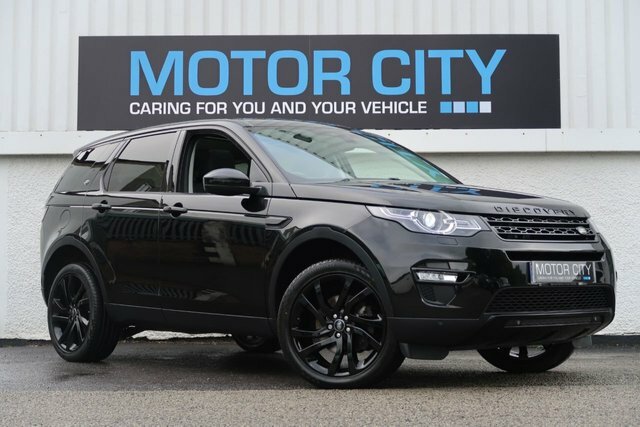 Compare Land Rover Discovery Sport Sport 2.0 Td4 Hse Black 180 Bhp OW17FLP Black