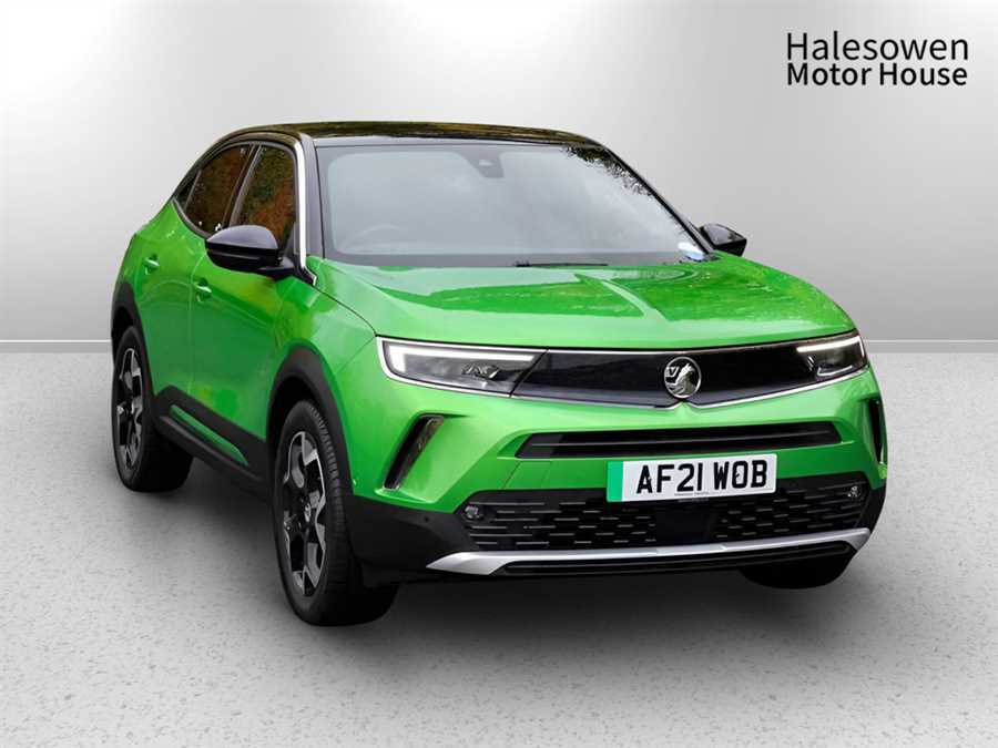 Compare Vauxhall Mokka-e Mokka Launch Edition Ev AF21WOB Green