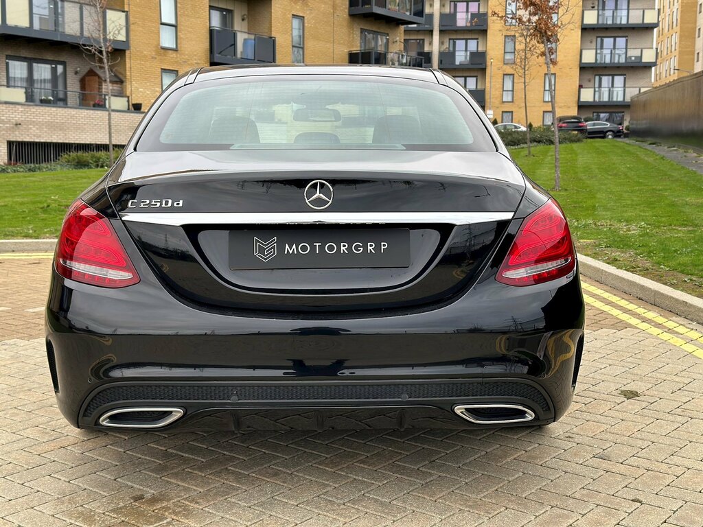 Used 2016 Mercedes-Benz C Class PJ66FHM 2.1 C 220 D AMG LINE PREMIUM 2d ...