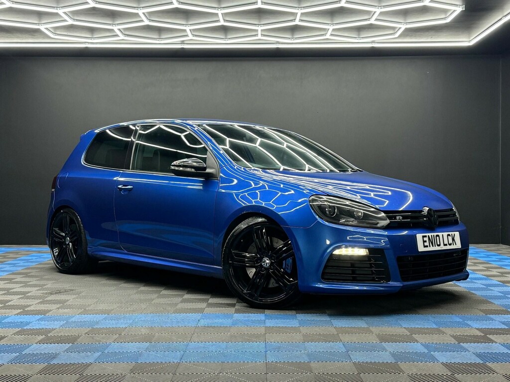 Compare Volkswagen Golf R EN10LCK Blue