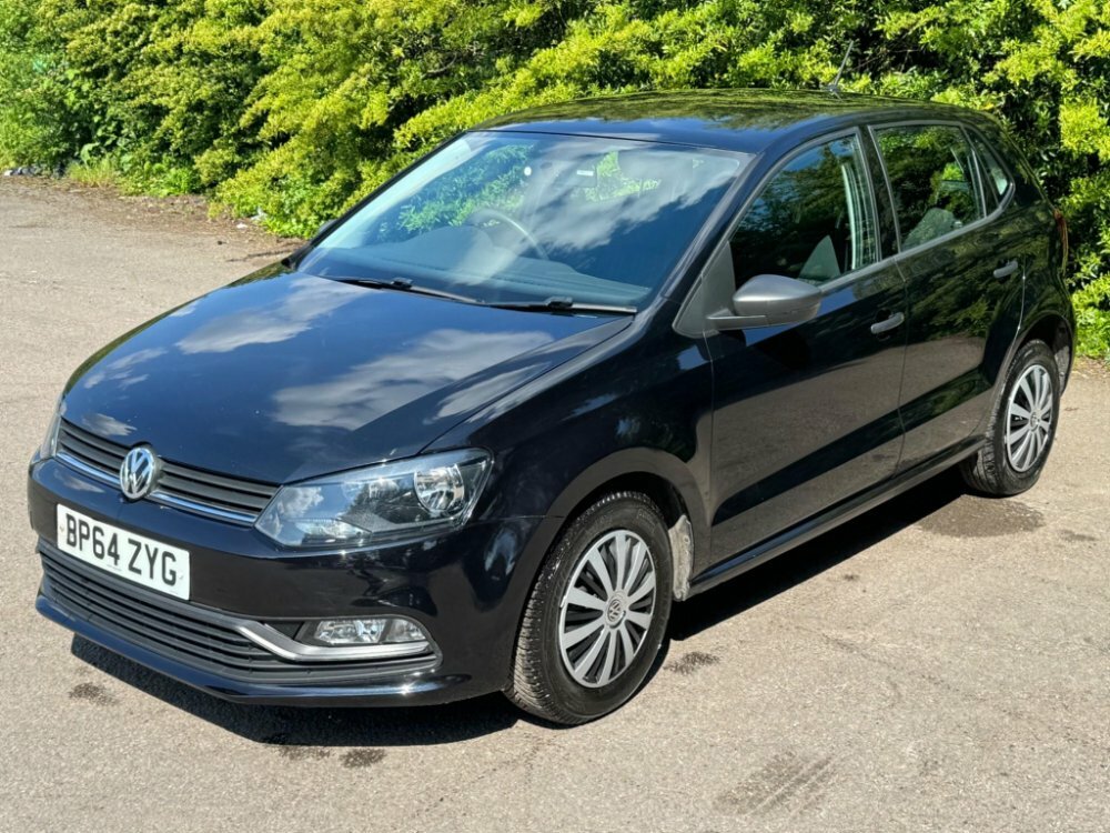 Compare Volkswagen Polo 1.0 Bluemotion Tech S Euro 6 Ss BP64ZYG Black