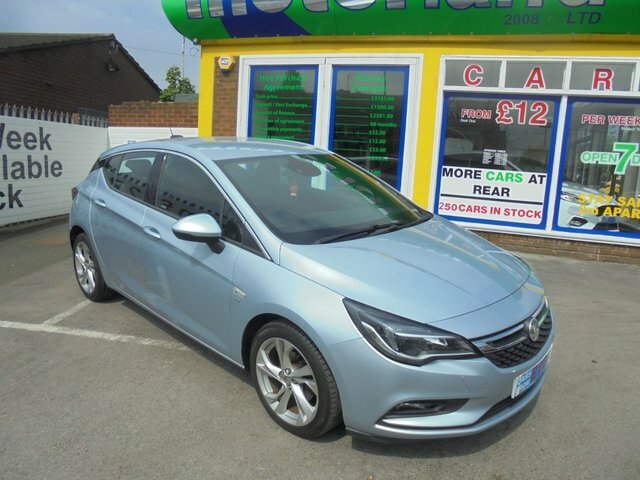 Compare Vauxhall Astra Astra Sri BD17RFL Silver