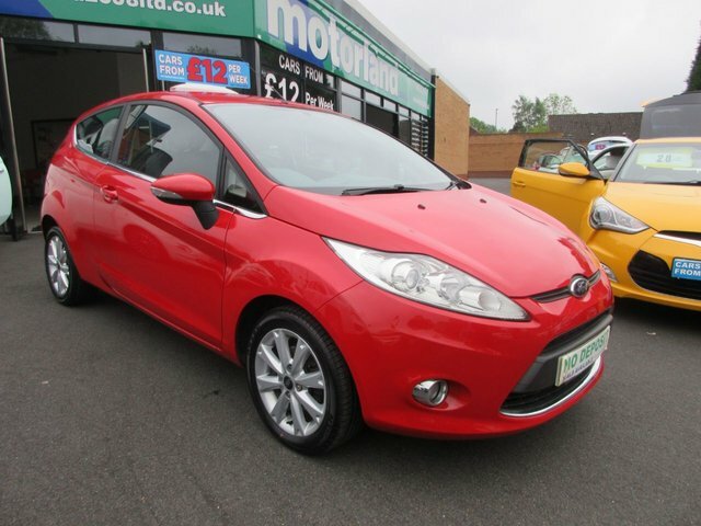Compare Ford Fiesta 1.2 Zetec 81 BJ10OEW Red