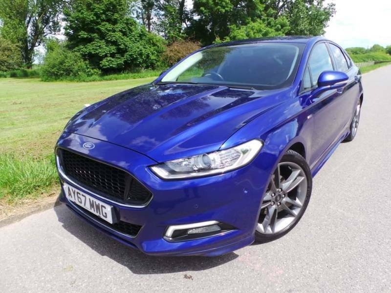 Compare Ford Mondeo Mondeo Startline Tdci AY67MWG Blue