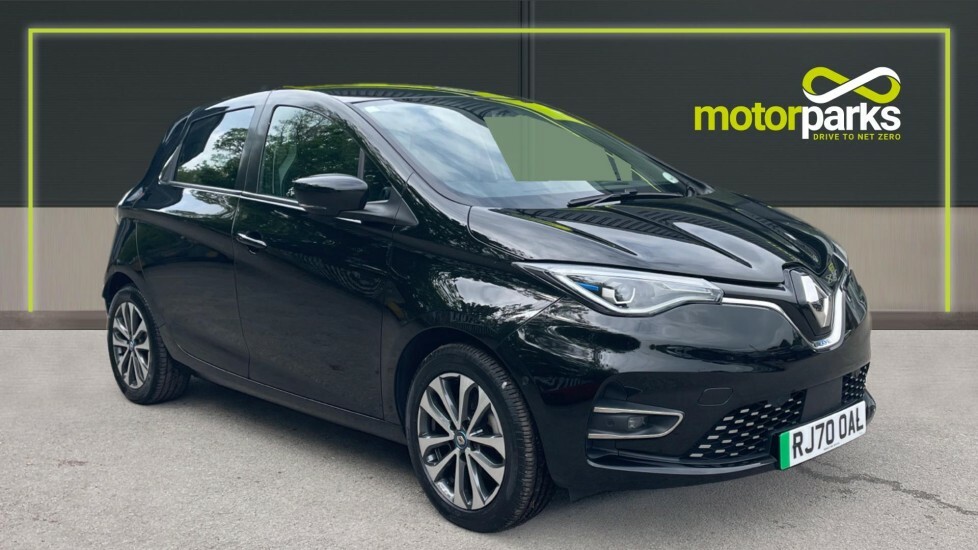 Compare Renault Zoe Iconic R135 50Kwh RJ70OAL White