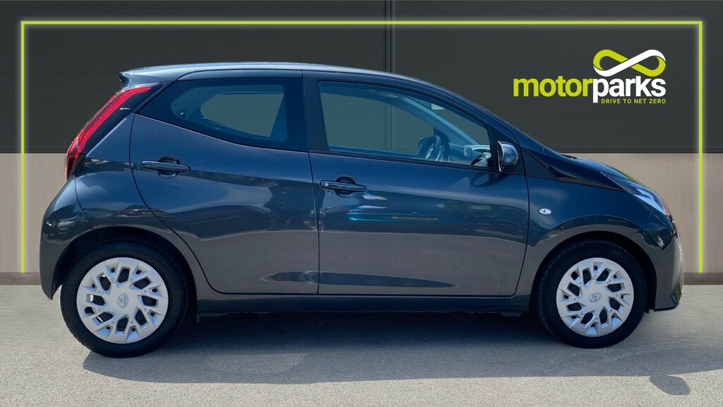 Compare Toyota Aygo X-play FP68HLY Grey