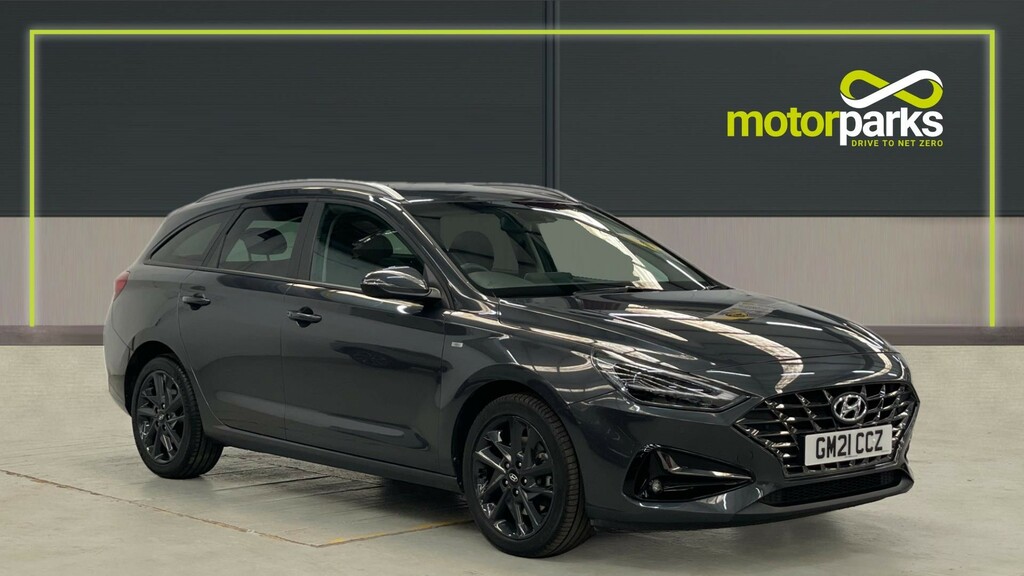 Compare Hyundai I30 Premium GM21CCZ Grey
