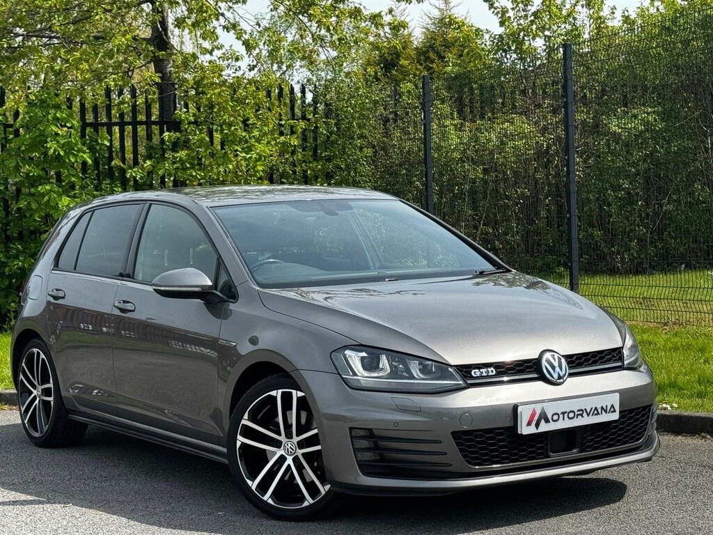 Compare Volkswagen Golf Gtd Dsg LV66XXU Grey