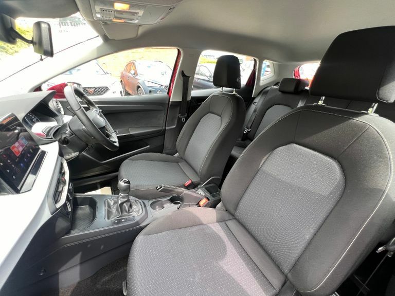 Compare Seat Ibiza 1.0 Tsi 95 Se Technology KP71JVT Red