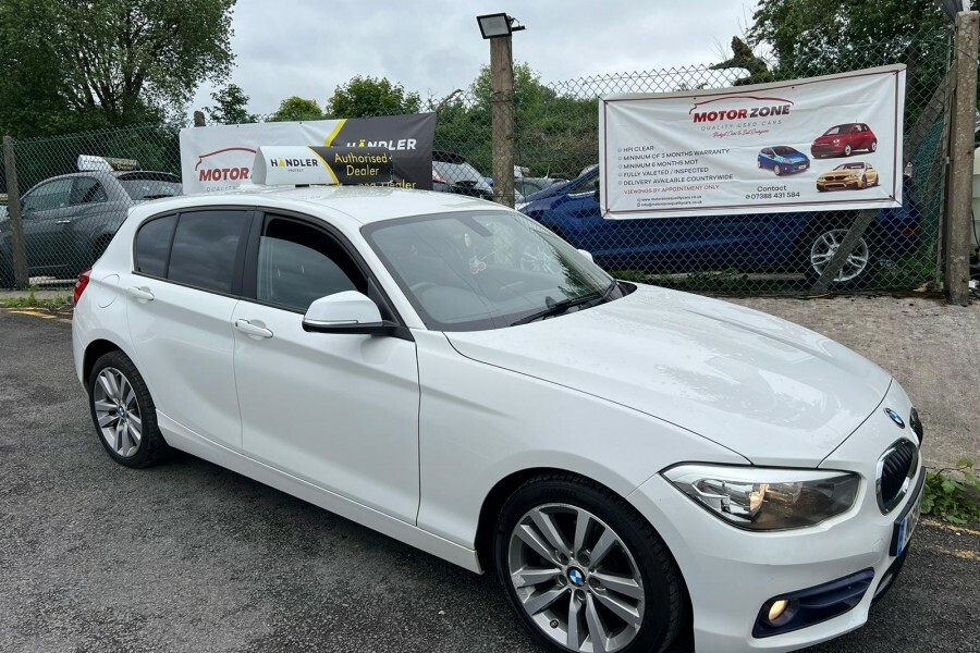 Compare BMW 1 Series Variant 116D Sport NG16UAH White