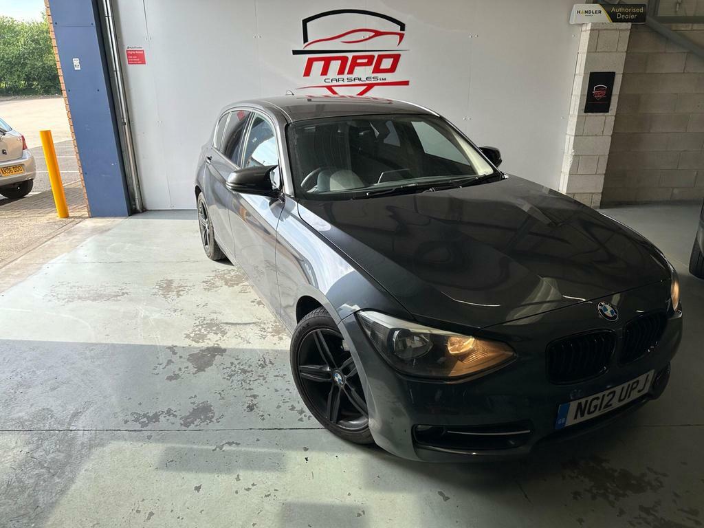 Compare BMW 1 Series 2.0 116D Sport Euro 5 Ss NG12UPJ Grey