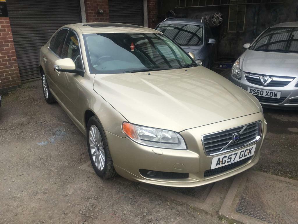 Compare Volvo S80 2.4D Se Geartronic AG57GCK Gold