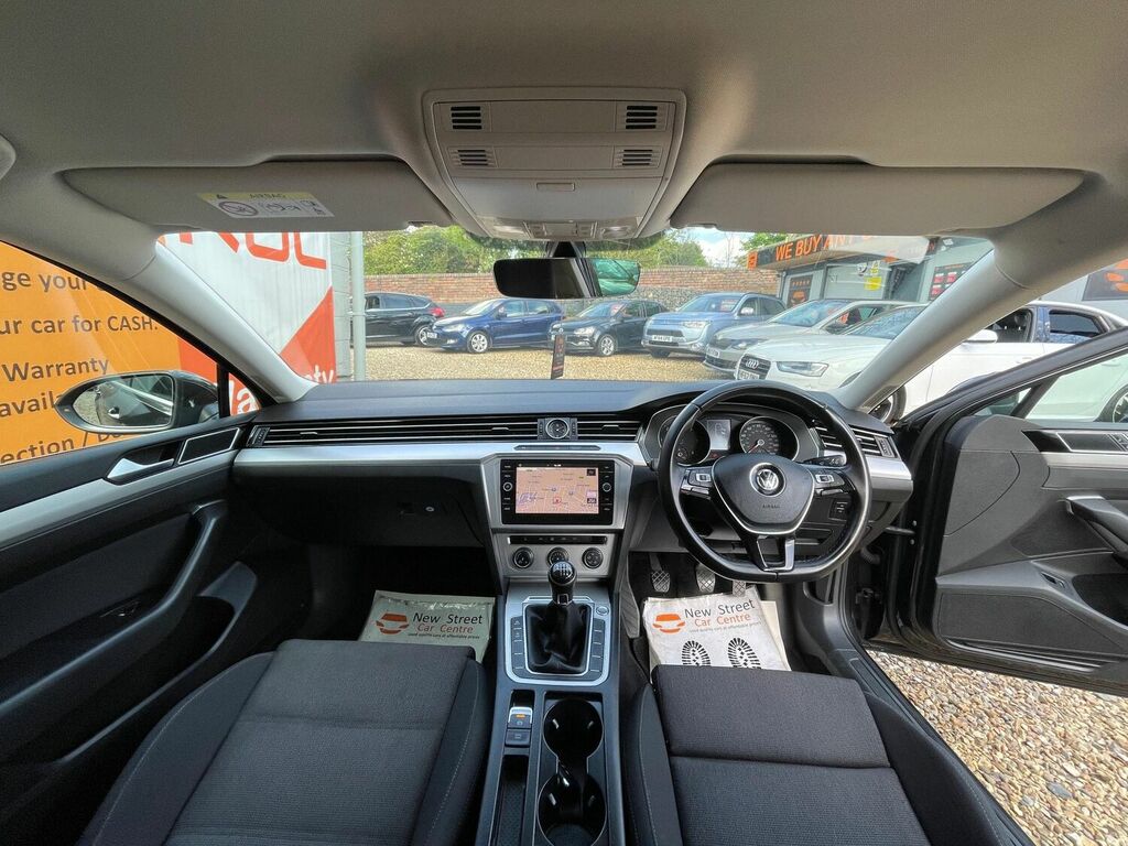 Compare Volkswagen Passat Se Business Tdi Bluemotion Technology NA67MZL Grey