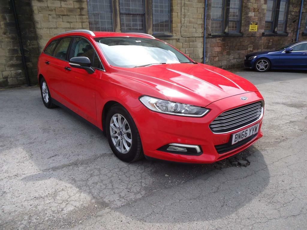 Compare Ford Mondeo 1.5 Tdci Econetic Zetec Euro 6 Ss BN66YYW Red