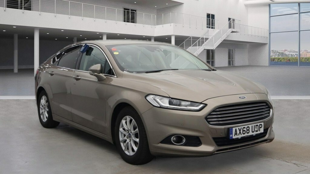 Compare Ford Mondeo 2.0 Tdci Econetic Titanium Edition Leather AX68UDP Silver