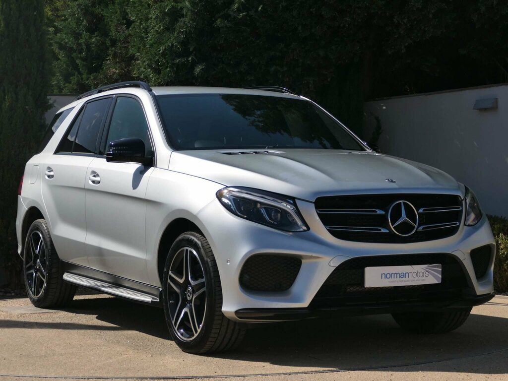 Compare Mercedes-Benz GLE Class Gle 250 D 4Matic Amg Night Edition HF68UDZ Silver