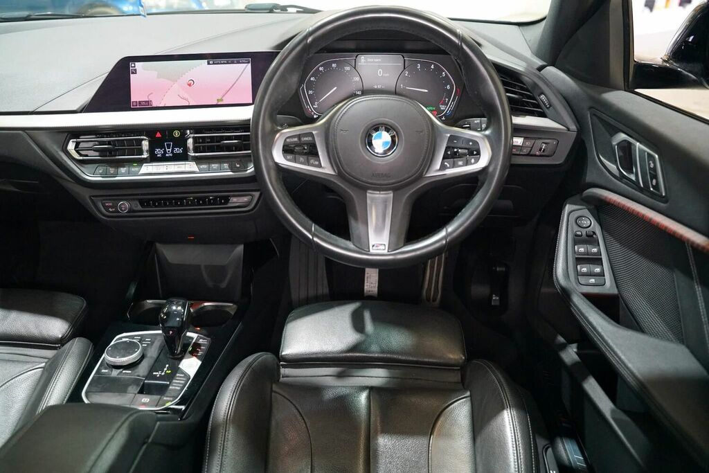 Compare BMW 1 Series Hatchback 1.5 118I M Sport Dct Euro 6 Ss 2 EF20BNU Grey