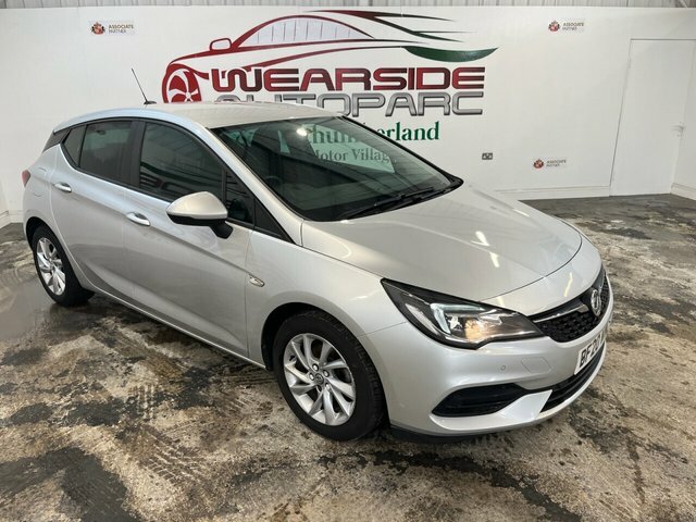 Compare Vauxhall Astra 1.5 Business Edition Nav 121 Bhp BF20WML Silver