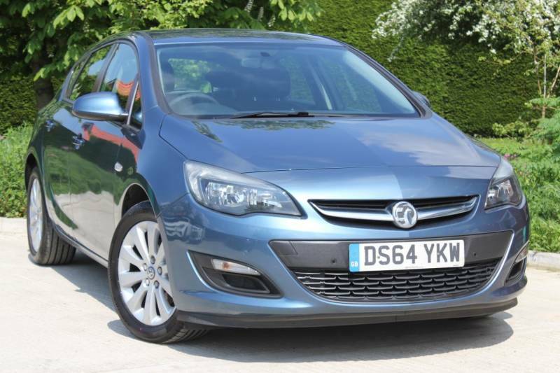 Compare Vauxhall Astra Astra Design Cdti Ecoflex Ss DS64YKW Blue