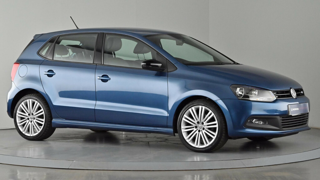 Compare Volkswagen Polo 1.4 Tsi Bluemotion Tech Act Bluegt Hatchback P KM66CLJ Blue
