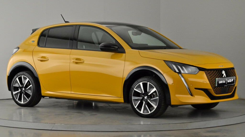 Peugeot e-208 50Kwh Gt 7.4Kw Charger Yellow #1