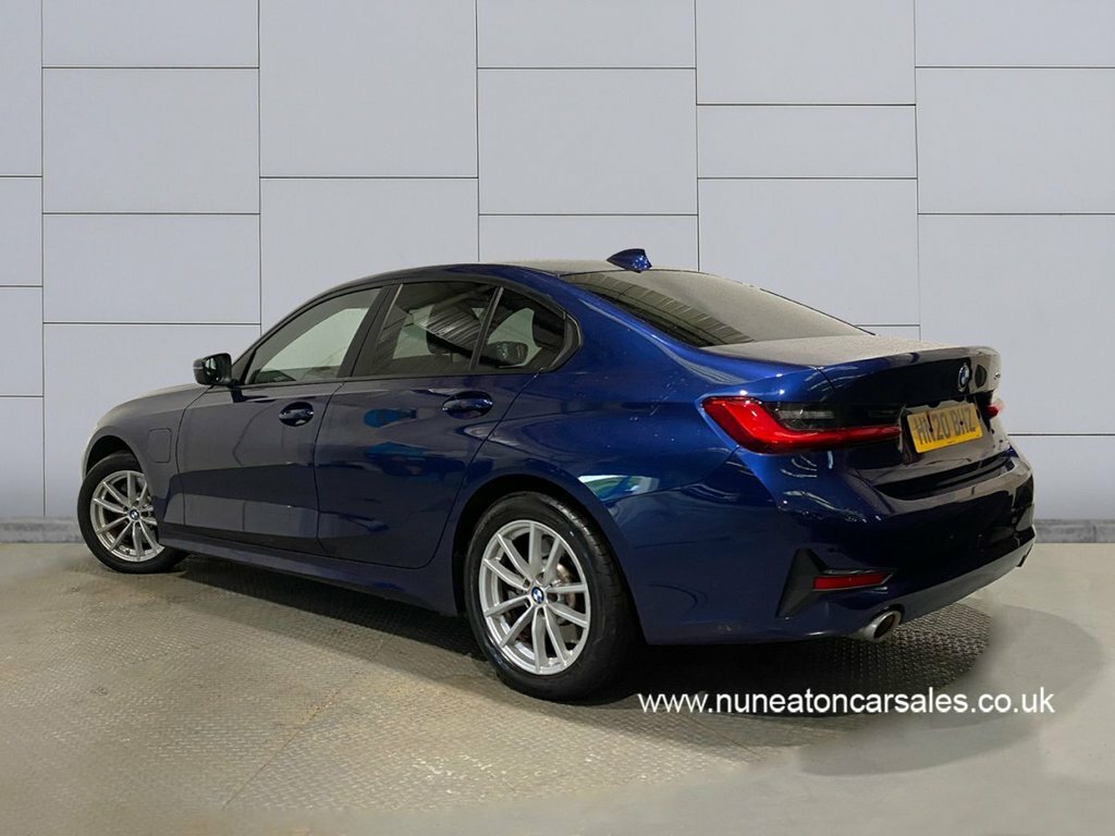 Compare BMW 3 Series 2.0 330E Se Pro 289 Bhp HN20BHZ Blue