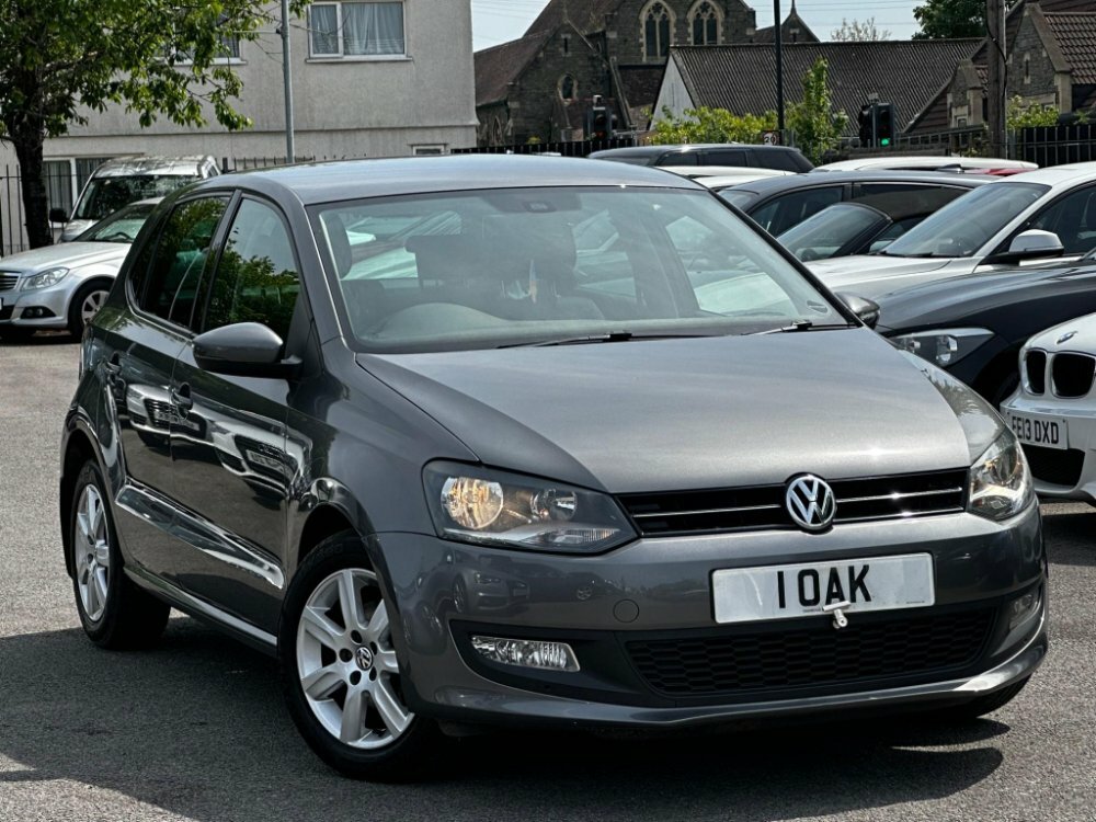 Compare Volkswagen Polo 1.4 Match Edition Euro 5 MD13EVP Grey