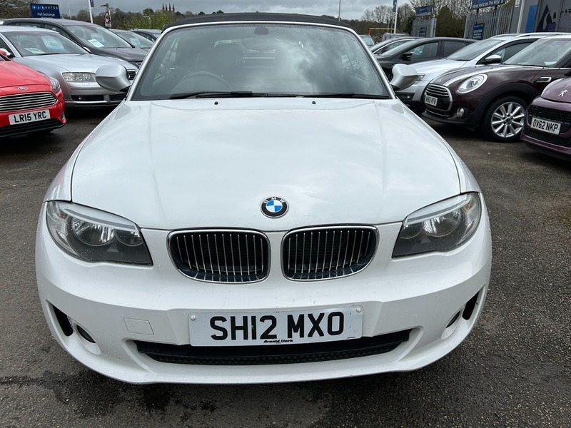 Compare BMW 1 Series 118I Exclusive Edition SH12MXO White