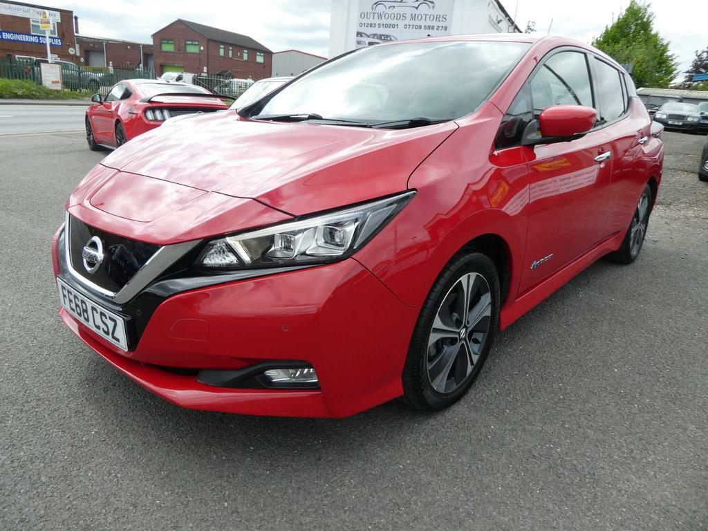 Compare Nissan Leaf 40Kwh Tekna FE68CSZ Red