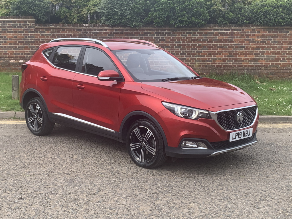 MG ZS Zs Exclusive T Red #1
