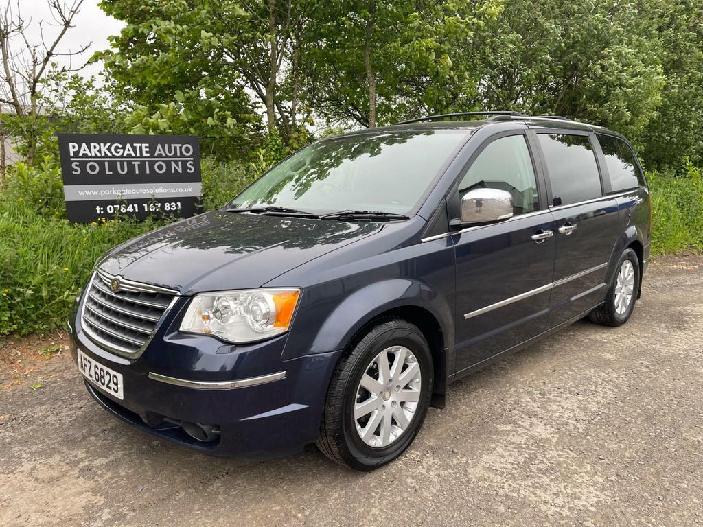 Compare Chrysler Grand Voyager 2.8 Crd Limited Euro 4 AFZ6829 Blue