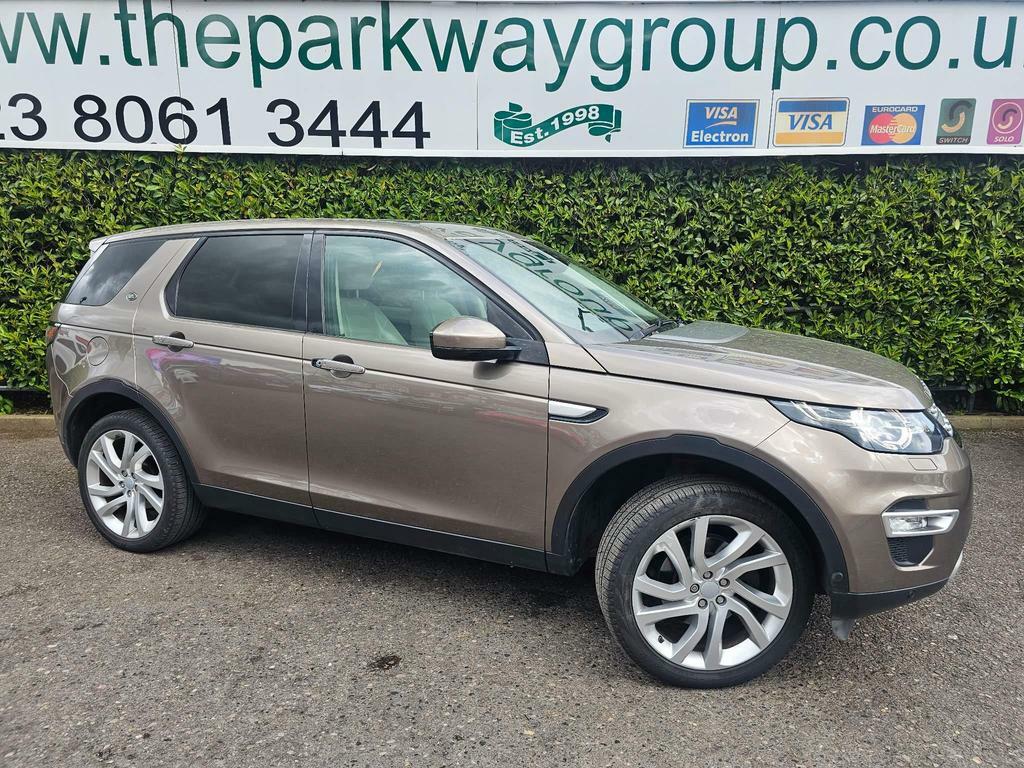 Compare Land Rover Discovery Sport Sport 2.0 Td4 Hse Luxury 4Wd Euro 6 Ss RY65UKD Brown