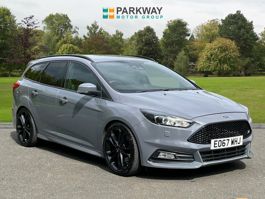 Compare Ford Focus T Ecoboost St-3 EO67WHJ Grey