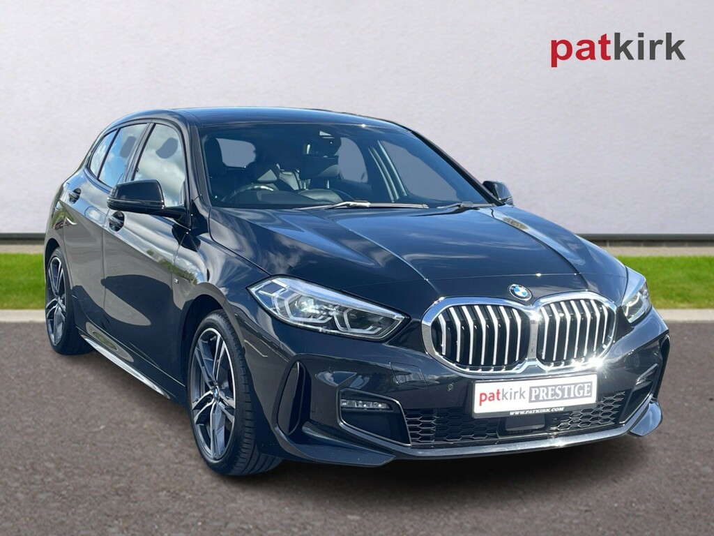 Compare BMW 1 Series 118D M Sport AYZ4076 Black