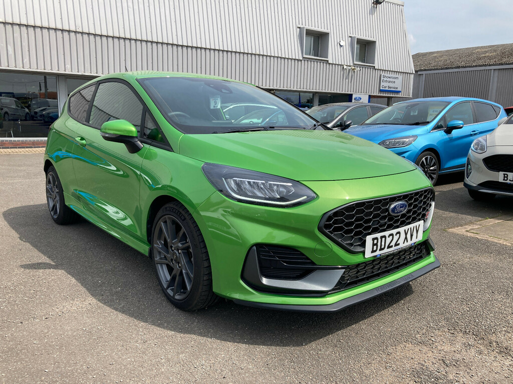 Compare Ford Fiesta St-2 200Ps, Low Mileage, Mean Green BD22XVY Green