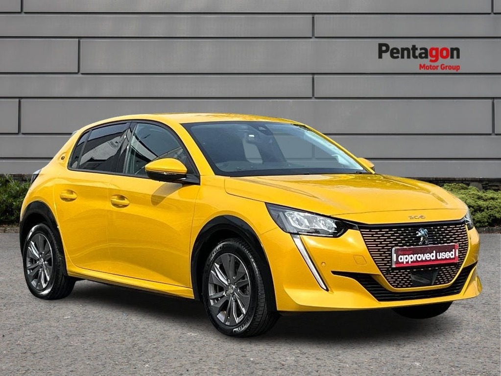 Compare Peugeot e-208 50Kwh Allure Hatchback 136 Ps SY70NDF Yellow