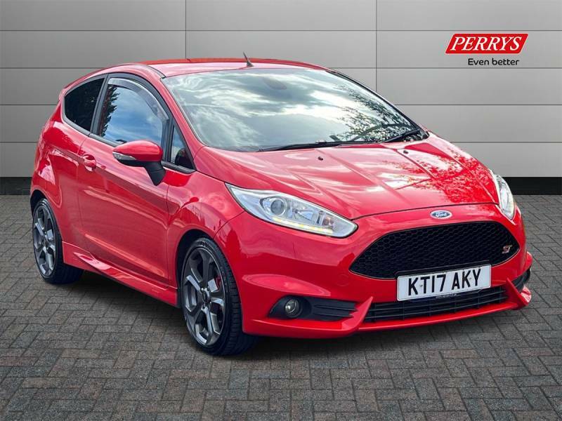 Compare Ford Fiesta Petrol KT17AKY Red