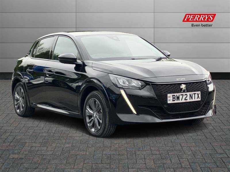 Compare Peugeot 208 Electric BW72NTX Black